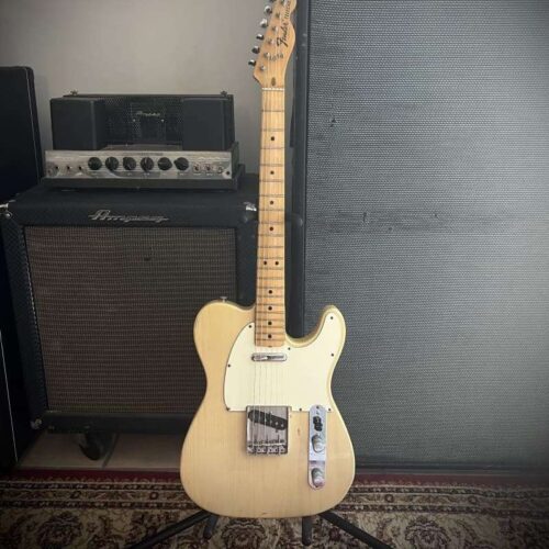 1970 - 1975 Fender Telecaster with Maple Fretboard Blonde -        Telecaster