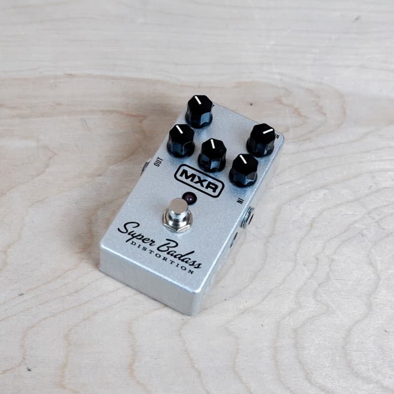 used MXR M75 Super Badass Distortion Silver - Effect Pedal