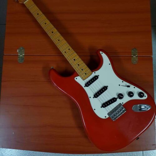 1979-1981 Fender Stratocaster Hardtail International Series Mo... -        Stratocaster