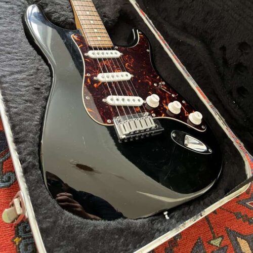 1989 Fender Standard Stratocaster Black -        Stratocaster