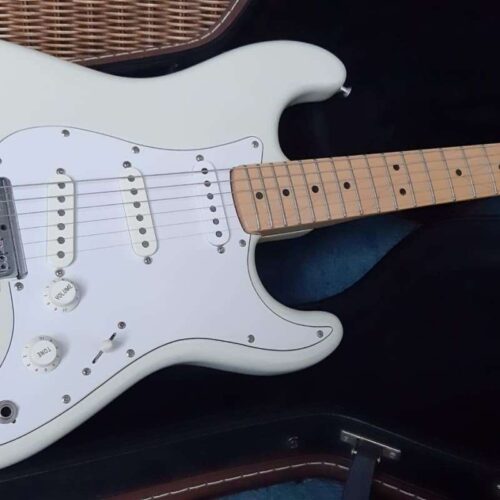 1984 Fender Standard Stratocaster (Dan Smith Era 2 Knob) Olymp... - £1300 used Guitar