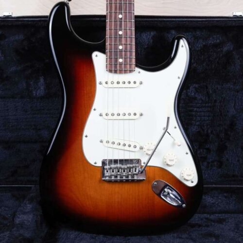 2017 Fender American Professional Stratocaster Sunburst -        Stratocaster