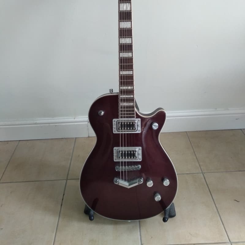 2019 - Present Gretsch G5220 Electromatic Jet BT with V-Stopta... - £350 used Guitar