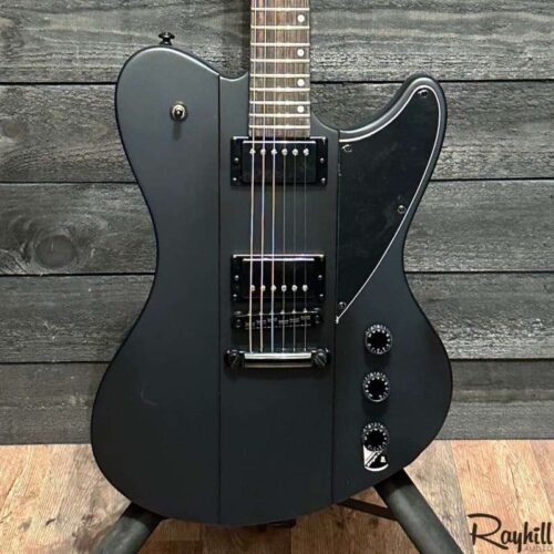 Schecter Schecter Ultra Black Electric Guitar B-stock Black -         Vintage Electric Guitar