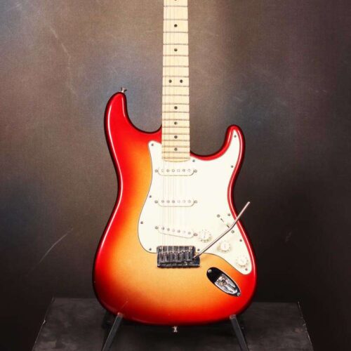 2011 Fender American Deluxe Stratocaster Sunset Metallic -        Stratocaster