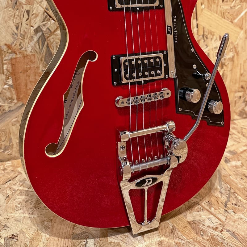 Duesenberg Starplayer TV Red Sparkle - £2195 new Guitar