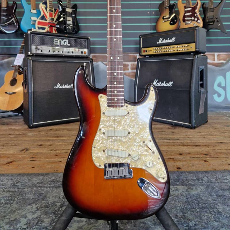 1997 Fender Stratocaster Plus Brown Sunburst - £1130 used Guitar