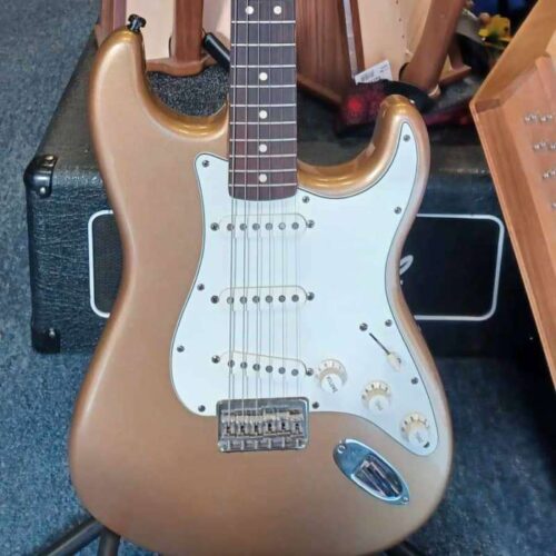 2020 Fender Limited Edition Vintera 70s Stratocaster HT, Firem... - £659 used Guitar