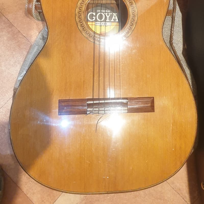 1984 Goya 124 Gloss - £125 used Guitar