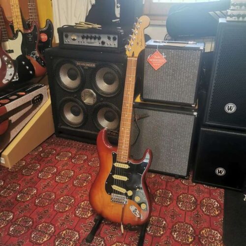 2023 Fender Player plus stratocaster sienna sunburst -        Stratocaster