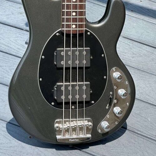 2004 Ernie Ball Music Man Stingray 3 EQ HH 4 string bass Sapph... -        EQ