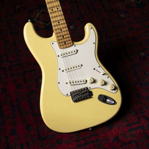 1997 Fender ST-72 Stratocaster Reissue MIJ Yellow White -        Stratocaster