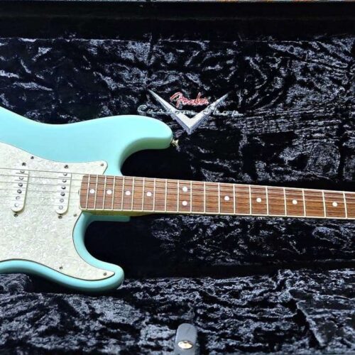 2010's Fender Custom Shop '66 Reissue Stratocaster NOS Daphne ... -       Custom Shop Stratocaster