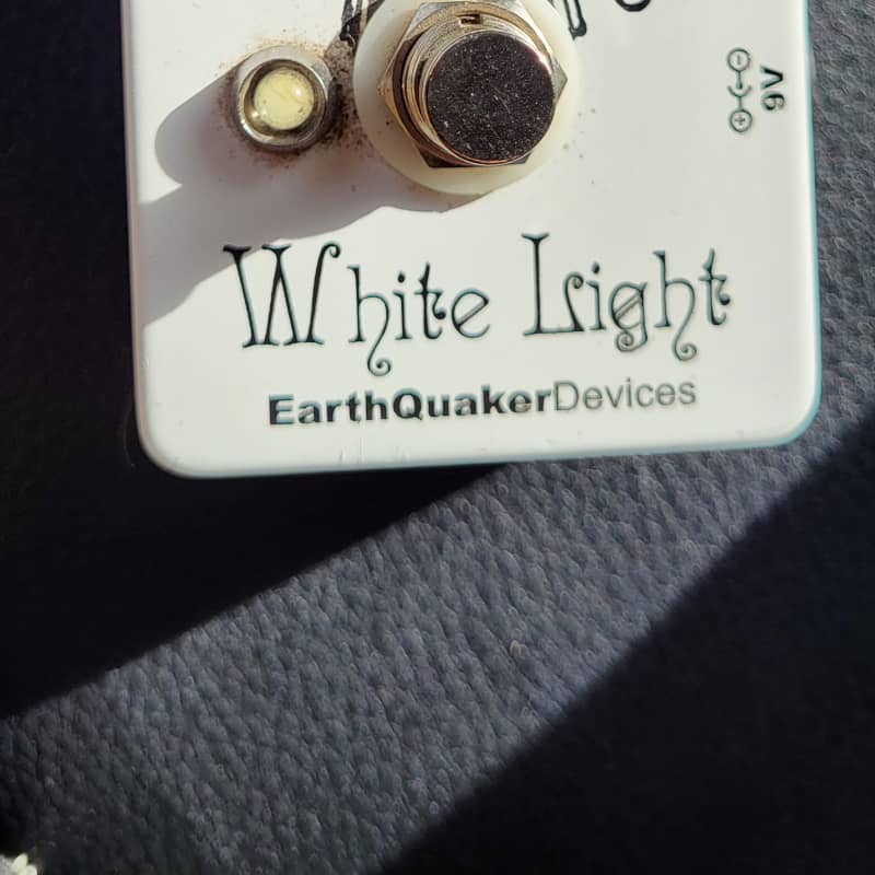 used 2009 - 2015 EarthQuaker Devices White Light Overdrive (Origina... - Effect Pedal