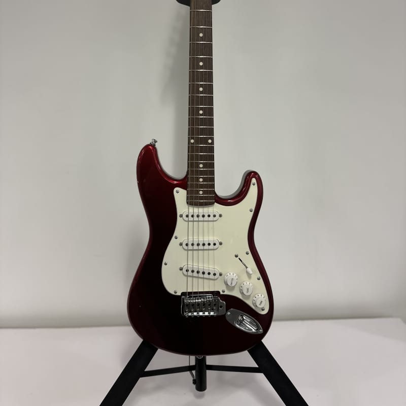 2015 Guy Harrison Stratocaster Style Candy Red - £350 used Guitar