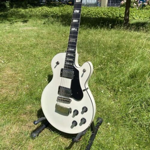 Hagstrom Super Swede Guitar White - £929.99 used Guitar