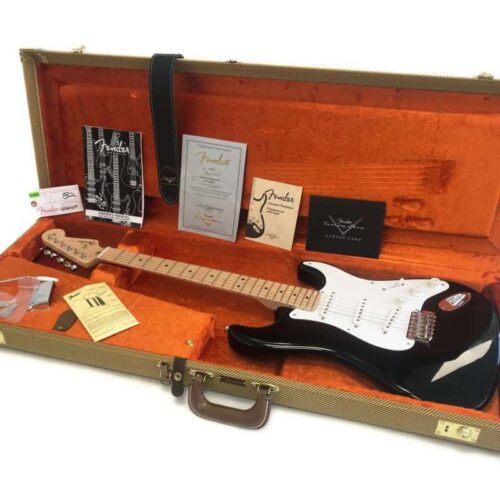 2004 - Present Fender Custom Shop Eric Clapton Stratocaster Black -       Custom Shop Stratocaster