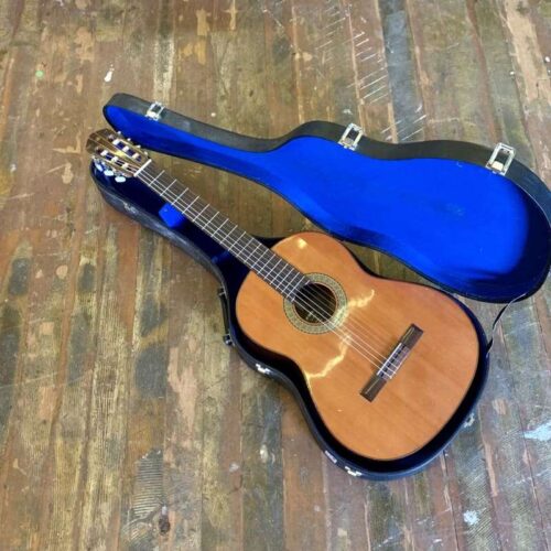 1971 Yamaha G-150a classical guitar Mahogany -        Classical Guitar Vintage