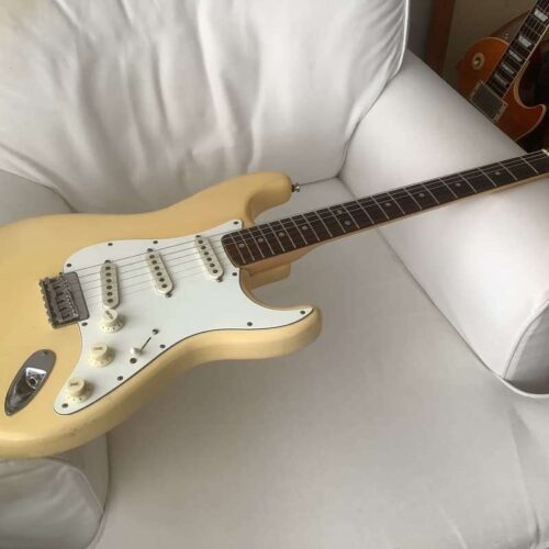 1975 Fender Stratocaster Blonde -        Stratocaster