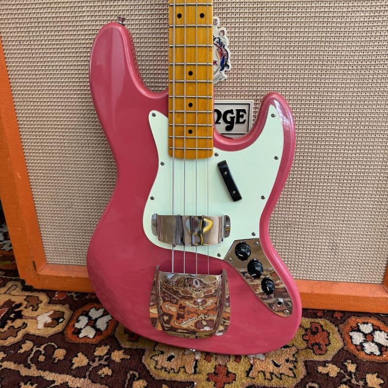 Futurama Jazz Bass Pink - £395 used Guitar