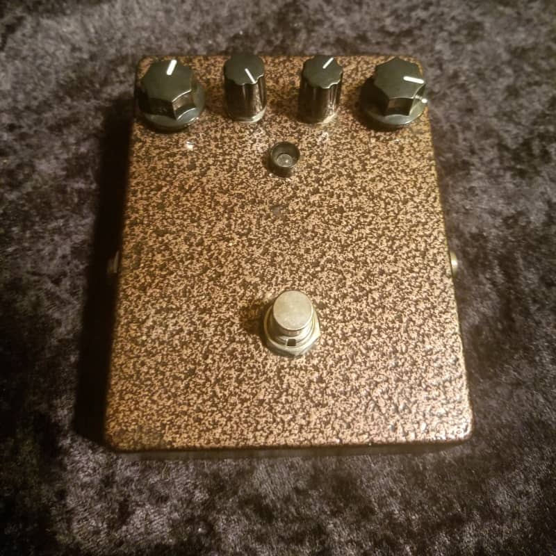 used 2013 Mzo.FX Fuzz Sustain Copper - Effect Pedal