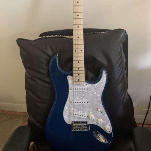 2019 Fender Stratocaster Indigo -        Stratocaster