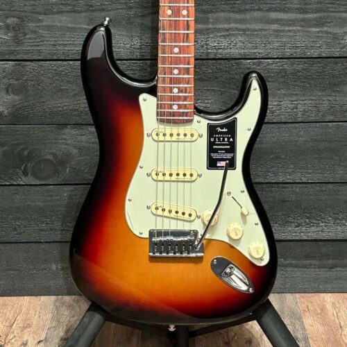 Fender Fender American Ultra Stratocaster Rosewood Fingerboar... -        Stratocaster