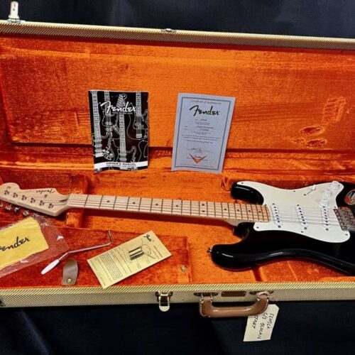 2004 - Present Fender Custom Shop Eric Clapton Stratocaster Black -       Custom Shop Stratocaster