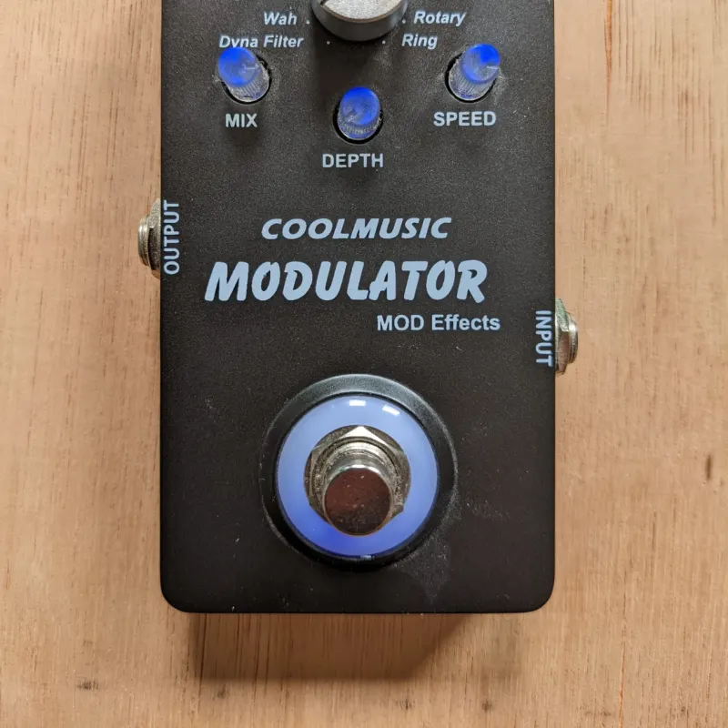 used 2018 Coolmusic Modulator Dark Grey - Effect Pedal