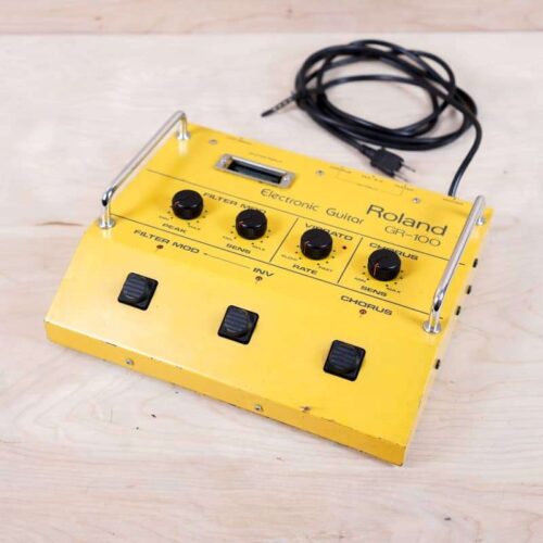 used Roland GR-100 Guitar Synthesizer Yellow - Effect Pedal