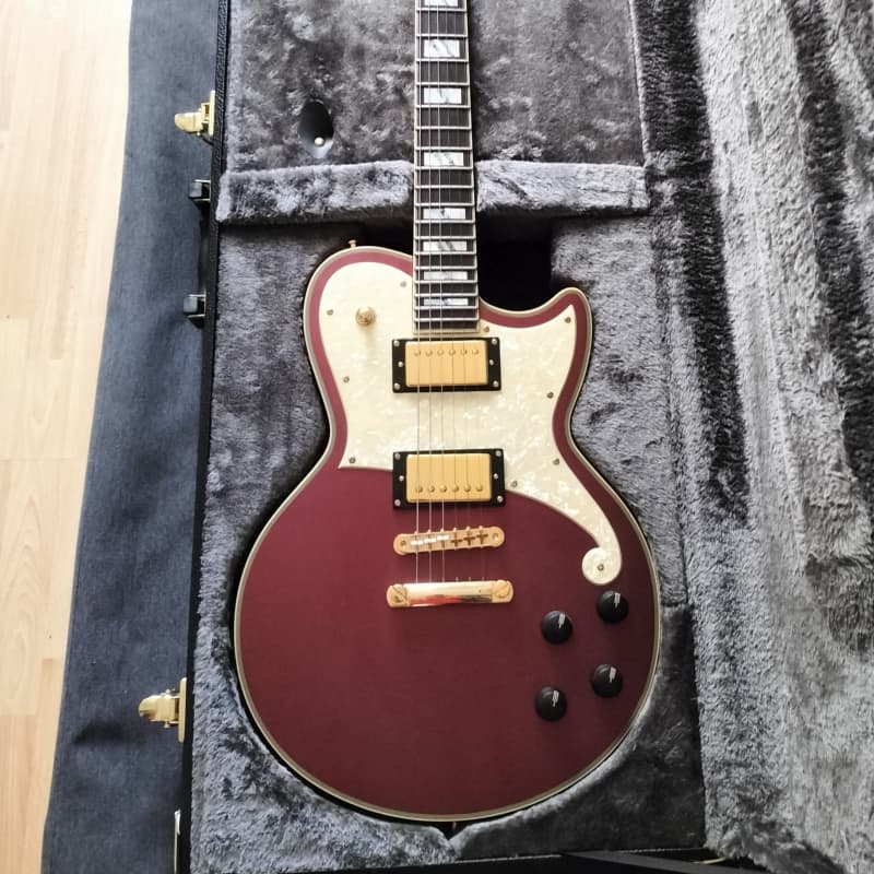 2020 D'Angelico Deluxe Atlantic Matte Wine - £1225 used Guitar