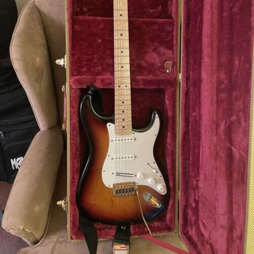 1984 1984 Fender stratocaster 1984 Stratocaster Sunburst -        Stratocaster