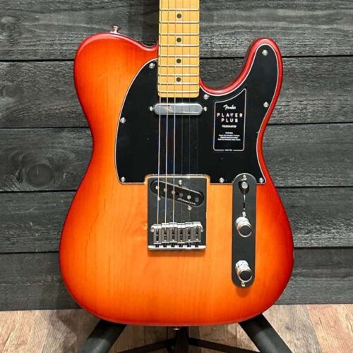 Fender Fender Player Plus Telecaster MIM Electric Guitar Sunb... -        Telecaster