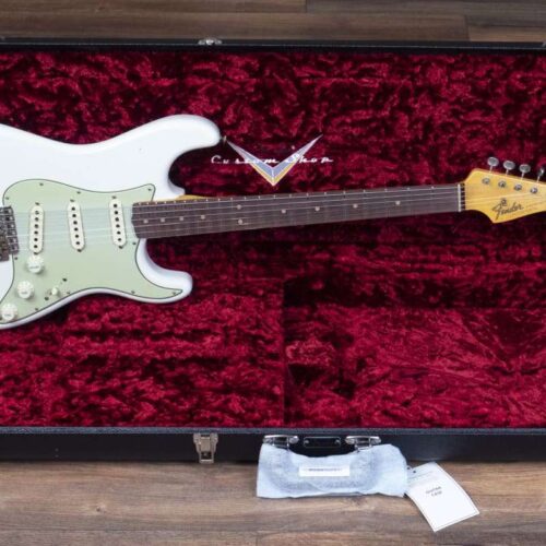 Fender Stratocaster Aged Olympic White -        Stratocaster