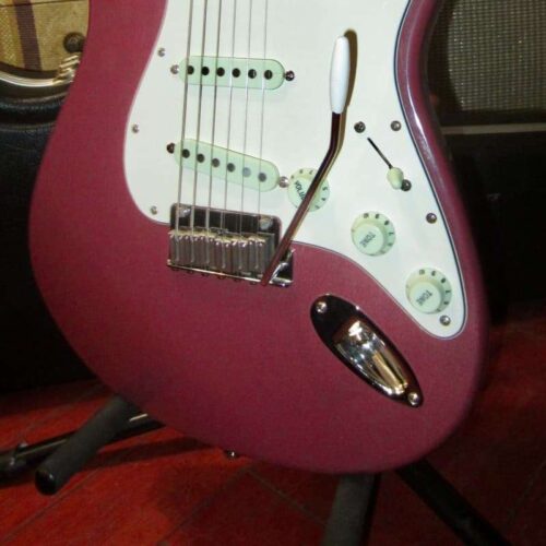 1994 Fender Stratocaster Burgundy Mist -        Stratocaster