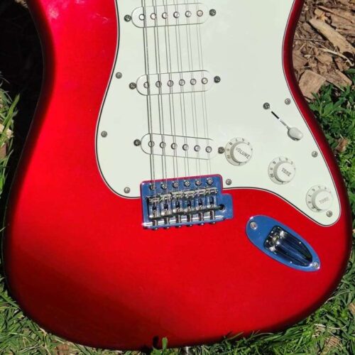 2013 Fender Stratocaster Candy Apple Red -        Stratocaster