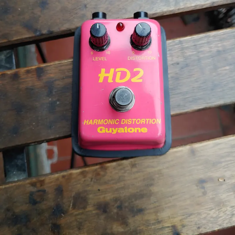 used 2010s Guyatone HD-2 Harmonic Distortion Pink - Effect Pedal