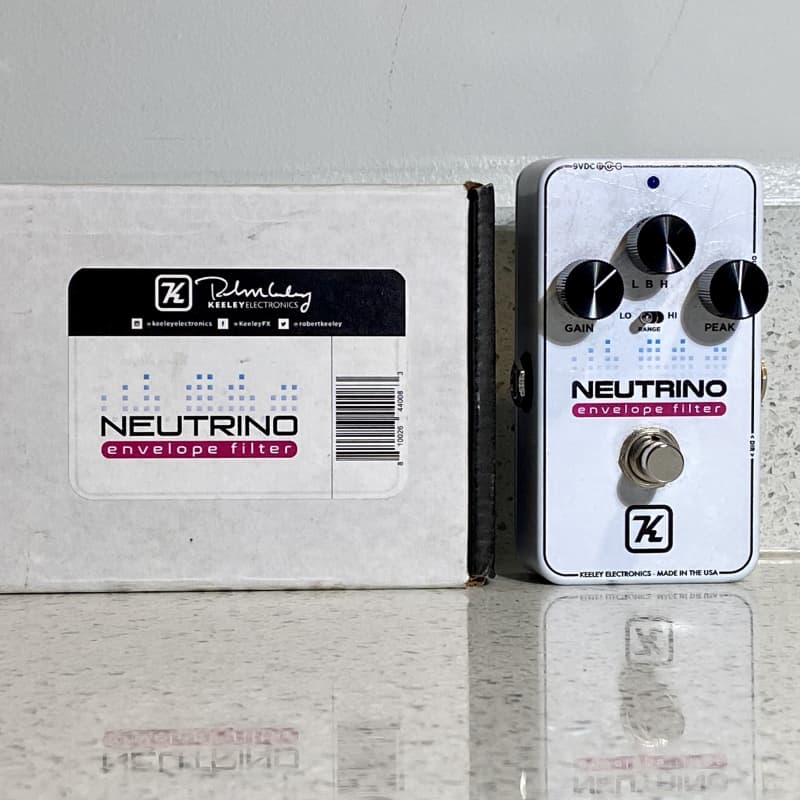 used ~2020 Keeley Neutrino White - Effect Pedal