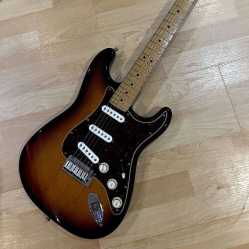 1997 - 2000 Fender Roadhouse Stratocaster with Maple Fretboard... - £1095 used Guitar