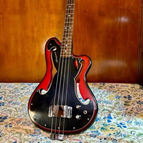 Late '1960 Ampeg Hollow Body Cross Electric bass 2 tone Sunburst -        Hollow Body