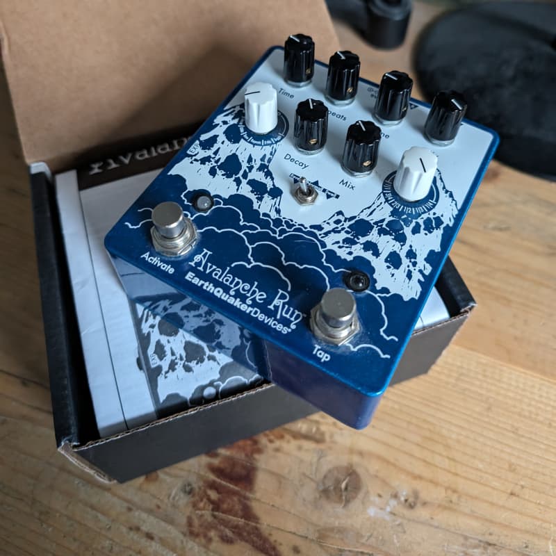 used 2018 - Present EarthQuaker Devices Avalanche Run Stereo Reverb... - Effect Pedal