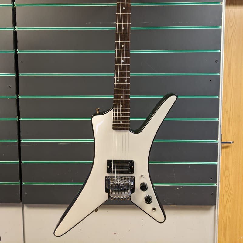 Doug Wilkes Custom X Style White - £450 used Guitar