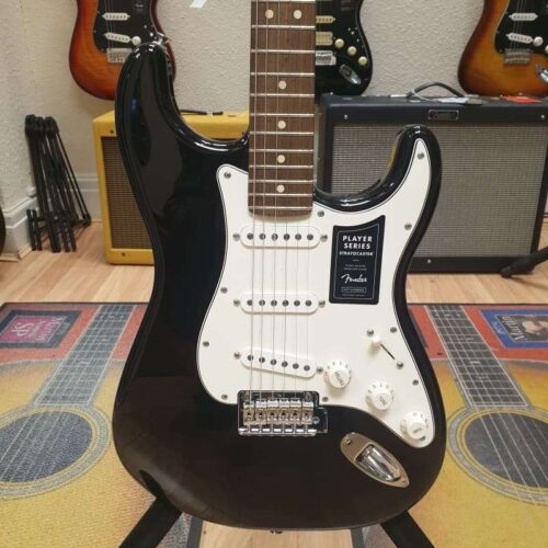 2018 - Present Fender Player Stratocaster with Pau Ferro Fretb... -        Stratocaster