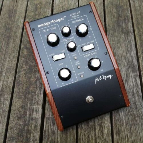 2000 - 2001 Moog MF-104 Moogerfooger Analog Delay Black -            Analogue Delay