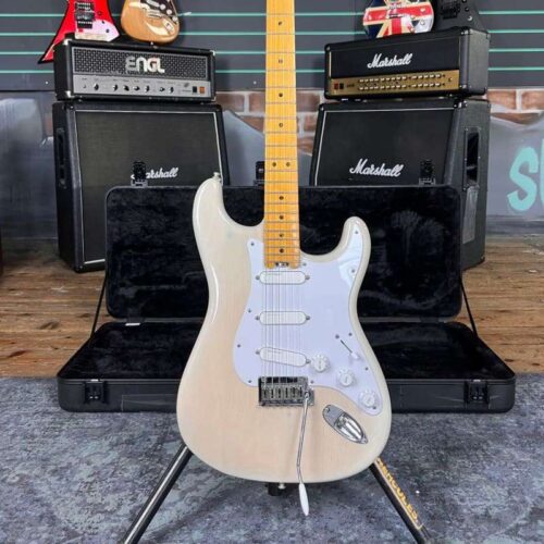 2016 Fender American Elite Stratocaster Mary Kaye Blonde (Refi... -        Stratocaster