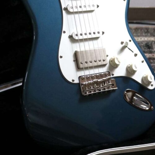 2004 - 2006 Fender Modified SSH Stratocaster Metallic Blue w/ ... -        Stratocaster