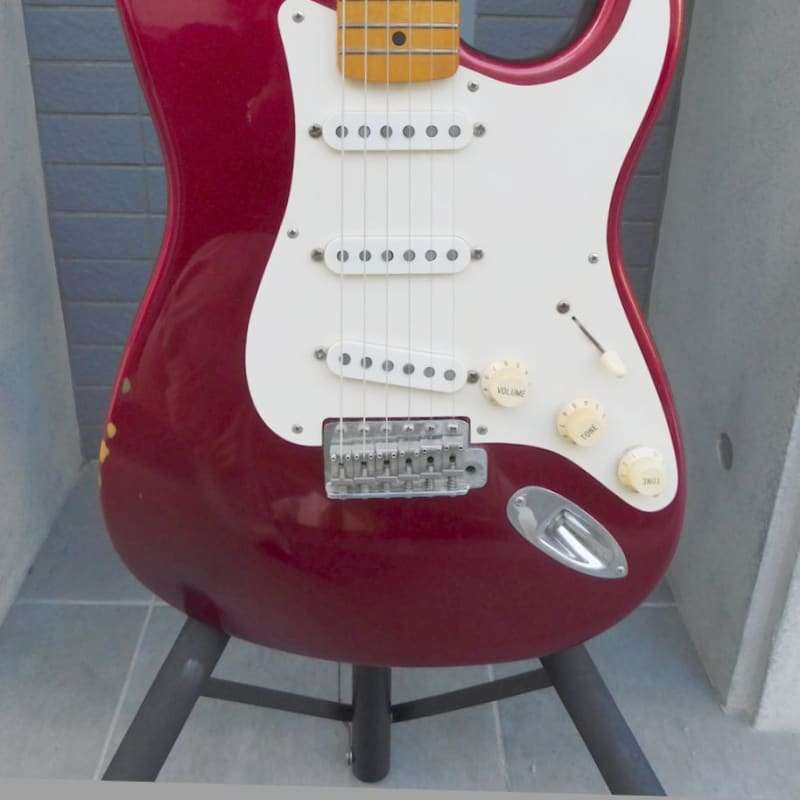 1991 Fender American Vintage ’57 Stratocaster Candy Apple Red –        Stratocaster