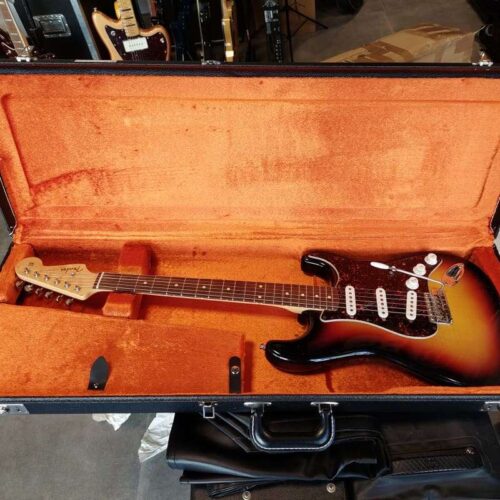 Fender Custom Shop 60s Stratocaster NOS 3-Tone Sunburst -       Custom Shop Stratocaster