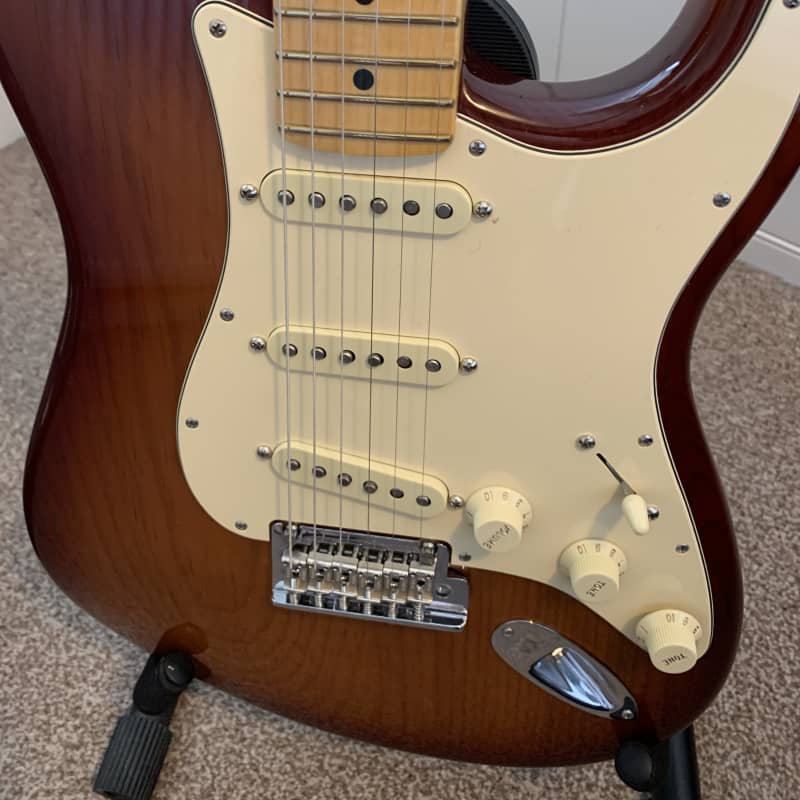 2020 - Present Fender American Professional II Stratocaster wi... - £1175 used Guitar