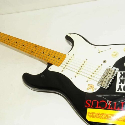 Fender Stratocaster Black -        Stratocaster